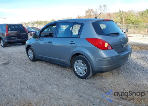 2010 Nissan Versa 1.8S z USA, uszkodzony, nr VIN 3N1BC1CP3AL446018